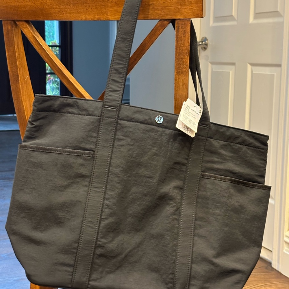Lululemon BlackTote Bag